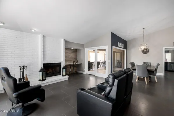 $880,900 | 4147 East Glencove Circle, Mesa, AZ 85205