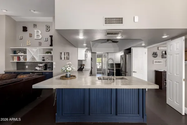 $880,900 | 4147 East Glencove Circle, Mesa, AZ 85205