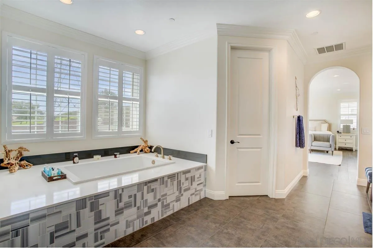 2958 Ranch Gate Road Chula Vista, CA 91914 - Photo 70 of 75 Gallery Image 70