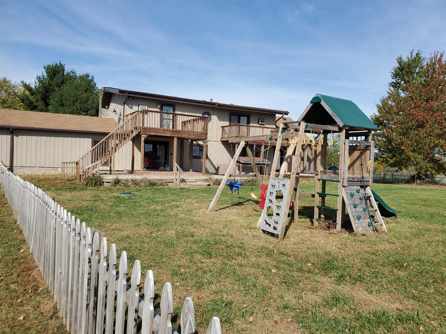 7501 Salem Ridge Road Aurora, IN 47001 - Photo 4 of 6