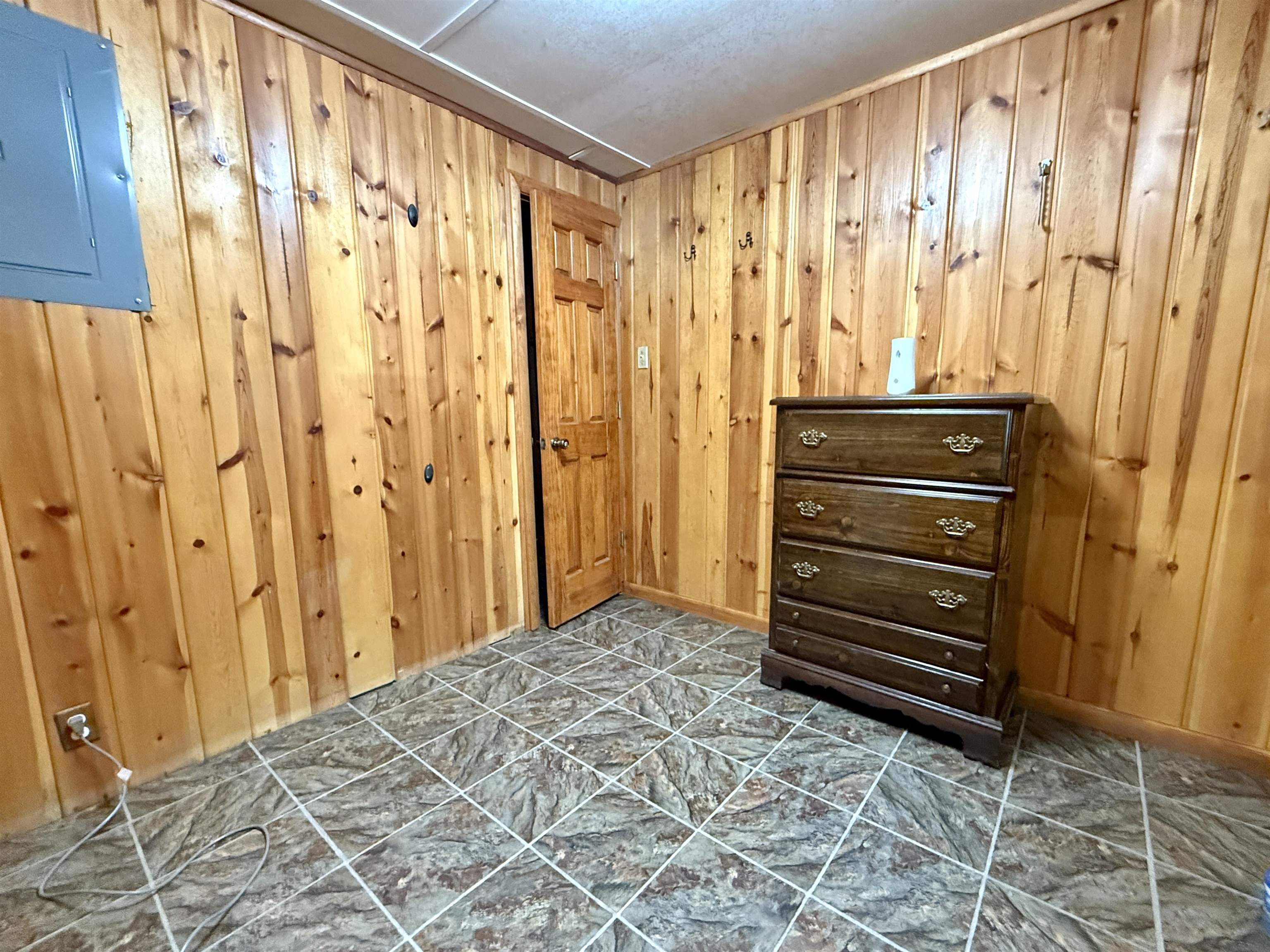 1548 Pioneer Road Alger, MI 48610 - Photo 45 of 51 Gallery Image 45