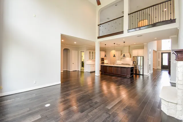 $936,800 | 5506 Lockwood Bend Lane, Sugar Land, TX 77479