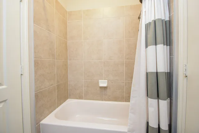 $936,800 | 5506 Lockwood Bend Lane, Sugar Land, TX 77479