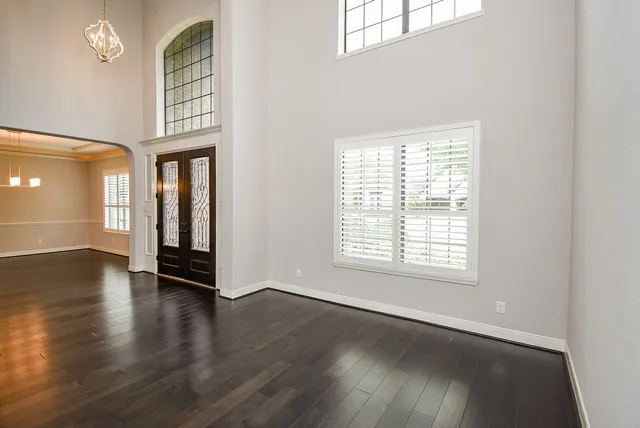 $936,800 | 5506 Lockwood Bend Lane, Sugar Land, TX 77479