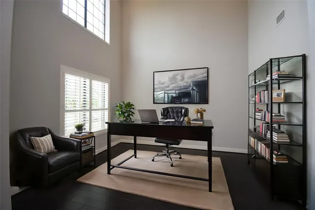 $936,800 | 5506 Lockwood Bend Lane, Sugar Land, TX 77479