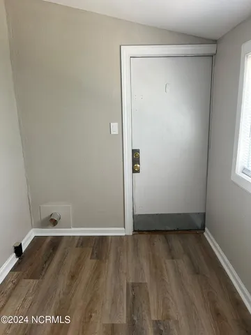 $1,800 | 240 West New Hampshire Avenue, Southern Pines, NC 28387