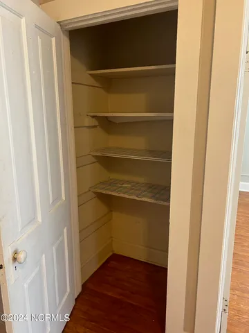 $1,800 | 240 West New Hampshire Avenue, Southern Pines, NC 28387