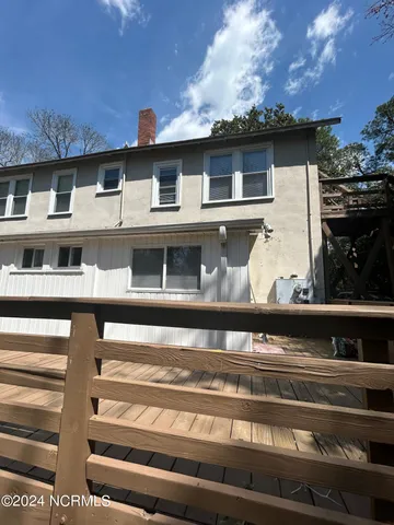 $1,800 | 240 West New Hampshire Avenue, Southern Pines, NC 28387