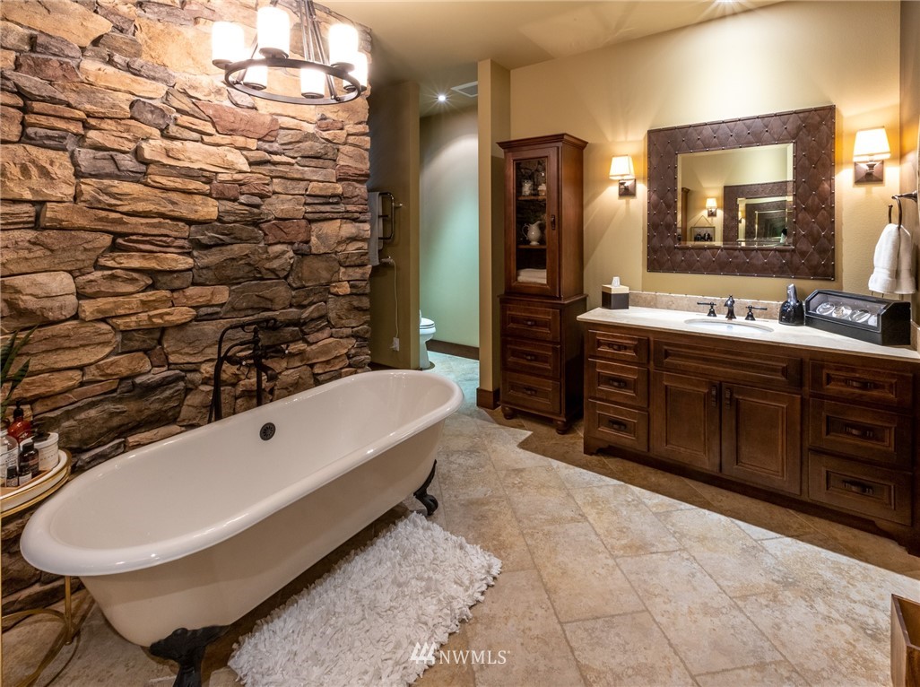 8347 Double Ditch Road Lynden, WA 98264 - Photo 12 of 25 Gallery Image 12