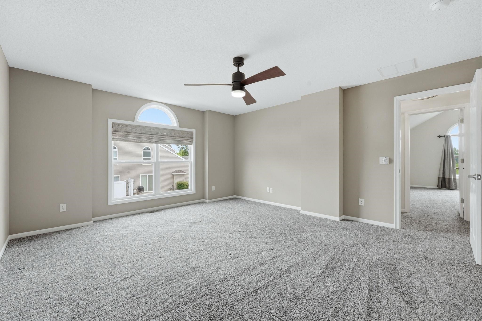 10001 Oak Trail Road Fort Wayne, IN 46825 - Photo 14 of 33