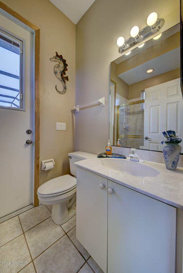 4055 Turtle Mound Road Melbourne, FL 32934 - Photo 26 of 80 Bathroom 3