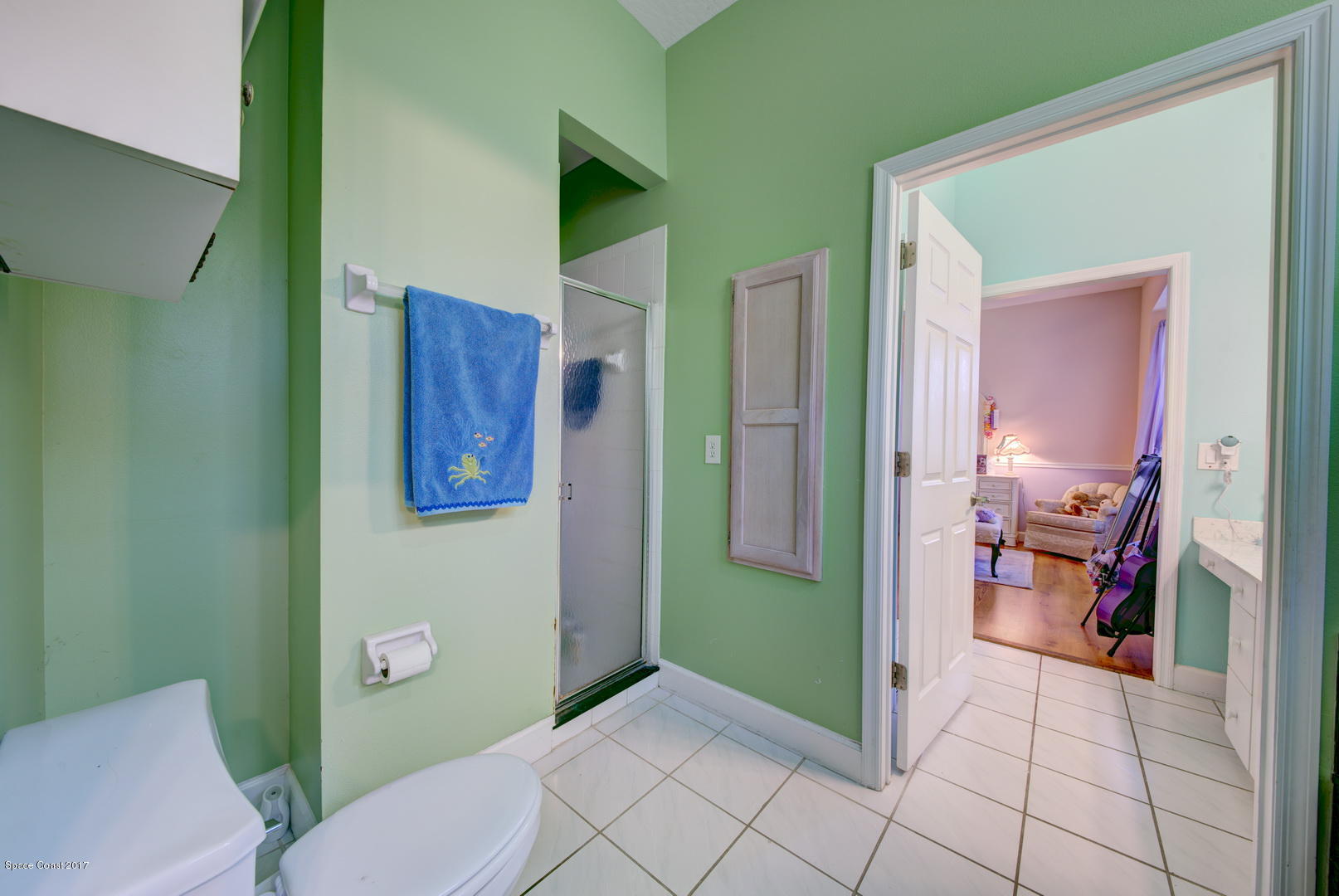 4055 Turtle Mound Road Melbourne, FL 32934 - Photo 44 of 80 Bathroom 2 with Shower