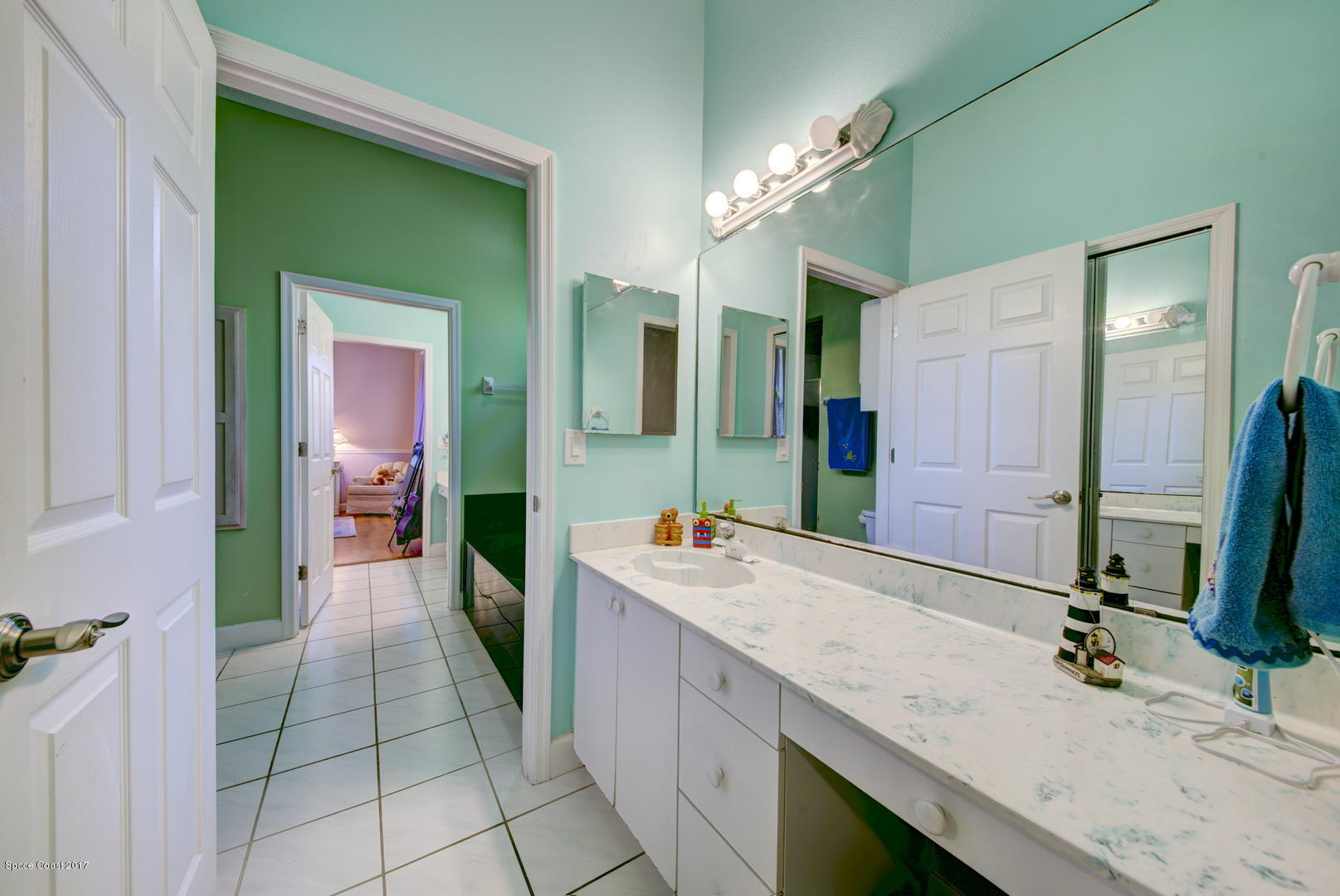 4055 Turtle Mound Road Melbourne, FL 32934 - Photo 45 of 80 Bathroom 2 Vanity 2