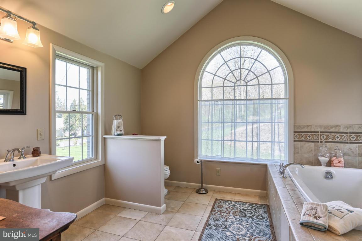 1852 Turnpike Road Elizabethtown, PA 17022 - Photo 13 of 29 Gallery Image 13