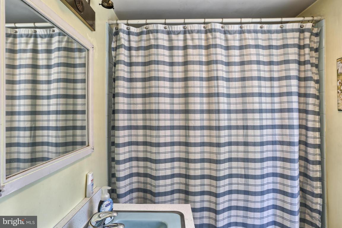 1852 Turnpike Road Elizabethtown, PA 17022 - Photo 19 of 29 Gallery Image 19