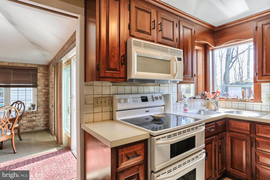 1852 Turnpike Road Elizabethtown, PA 17022 - Photo 4 of 29 Gallery Image 4