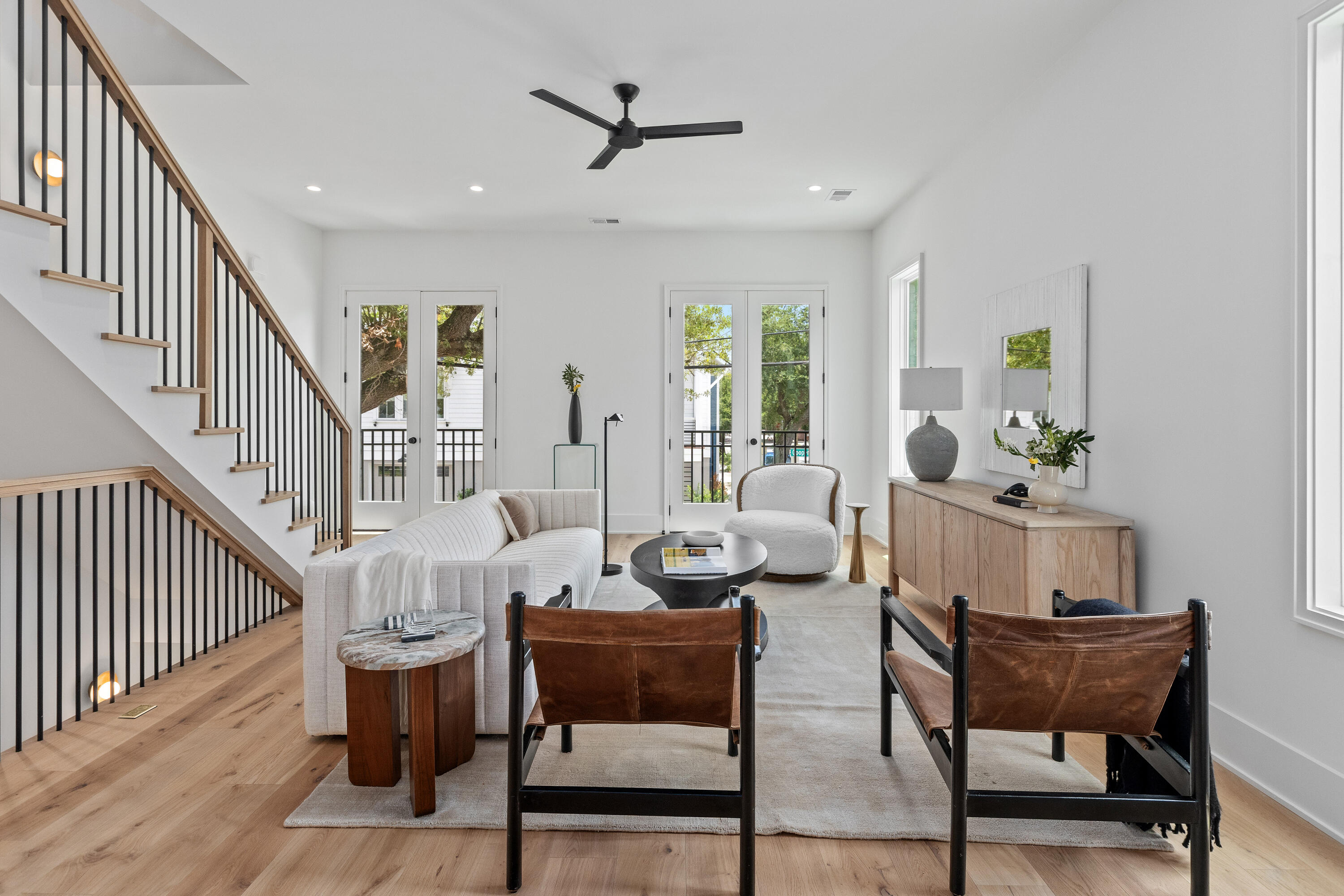 50 Cooper Street Charleston, SC 29403 - Photo 18 of 41 Interior