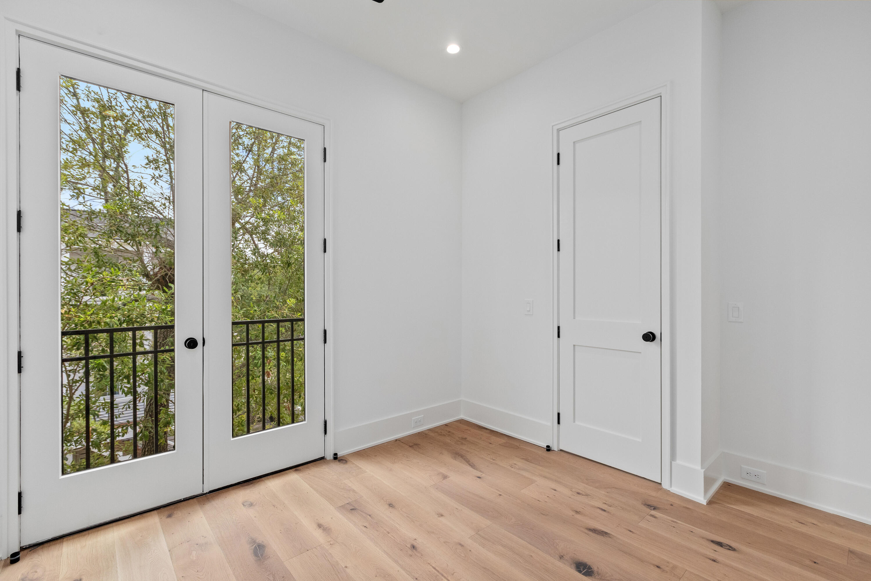 50 Cooper Street Charleston, SC 29403 - Photo 40 of 41 Interior