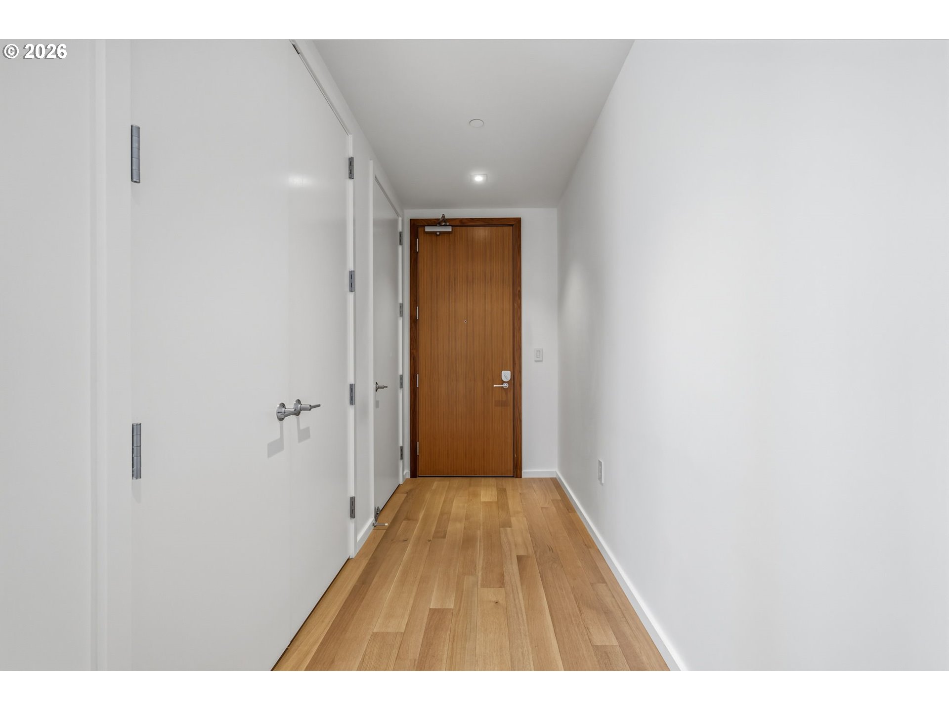 1075 Northwest Northrup Street, Unit 2312 Portland, OR 97209 - Photo 31 of 45 Entrance/Foyer