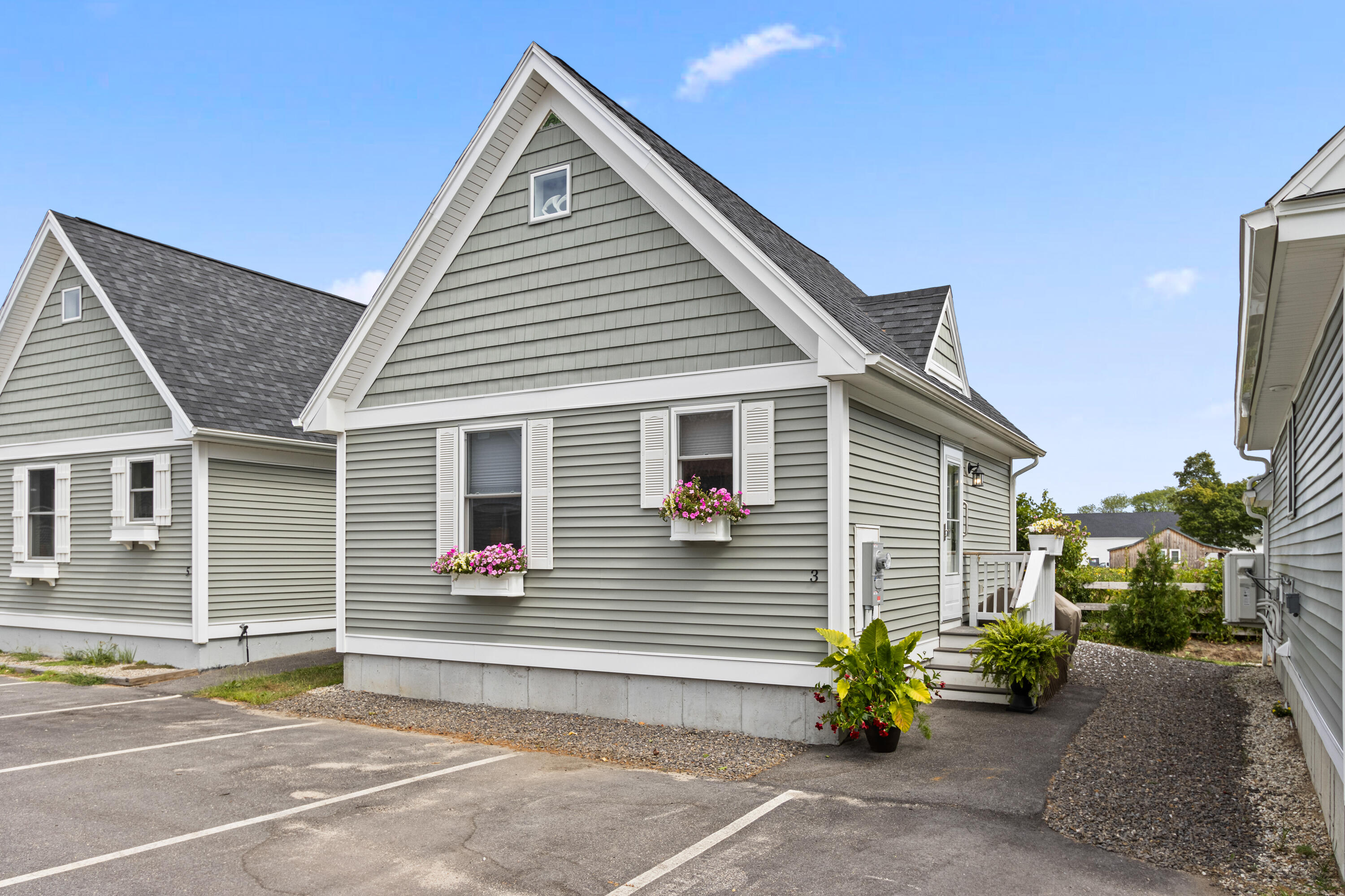 994 Portland Road, Unit 3 Saco, ME 04072 - Photo 1 of 30 994 Portland Road #3