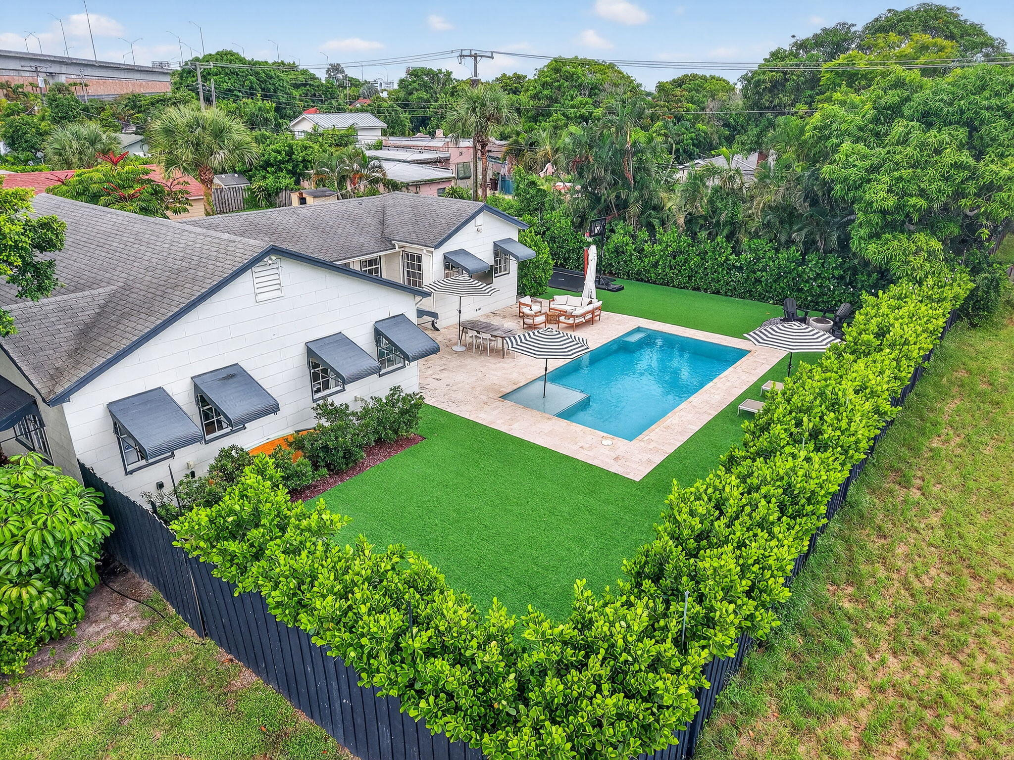 1001 Avon Road West Palm Beach, FL 33401 - Photo 63 of 73 69-web-or-mls-011_DJI_20250910132944_041
