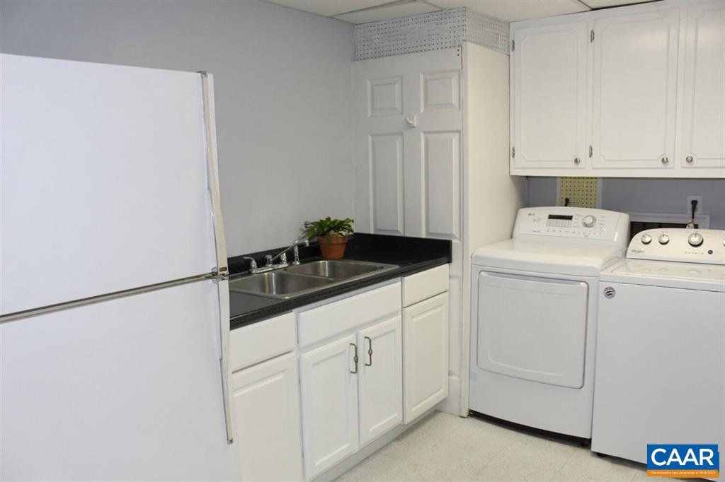 1724 Old Forge Road Charlottesville, VA 22901 - Photo 15 of 30 a utility room with dryer and washer