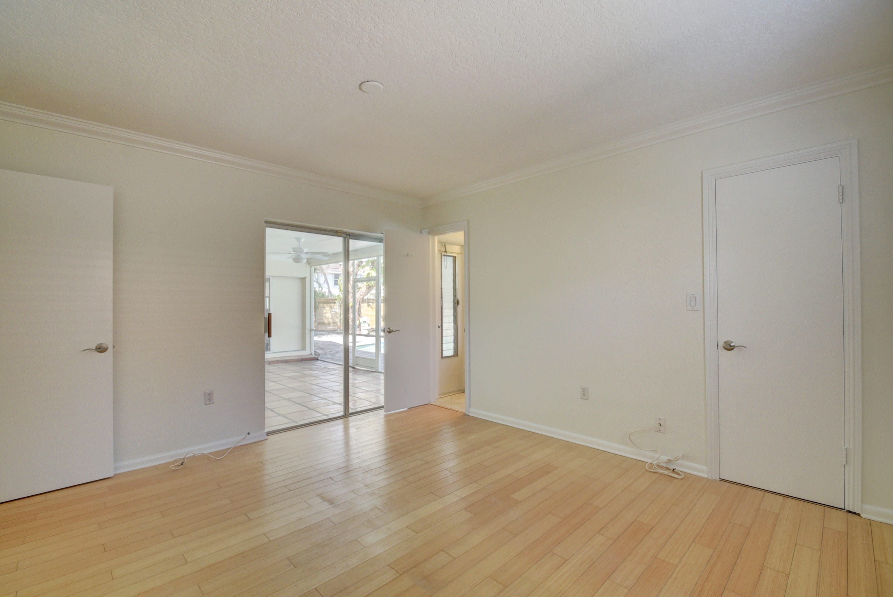 869 Periwinkle Street Boca Raton, FL 33486 - Photo 16 of 31 Master angle 2