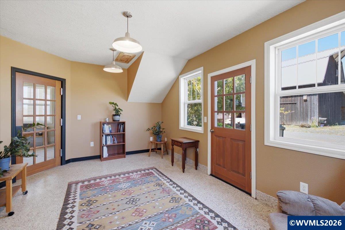 11255 Kroenig Road Amity, OR 97101 - Photo 27 of 50
