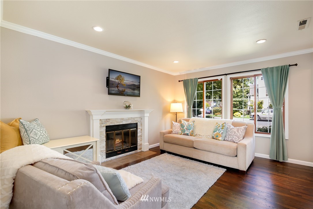 16622 31st Drive Southeast Bothell, WA 98012 - Photo 4 of 25