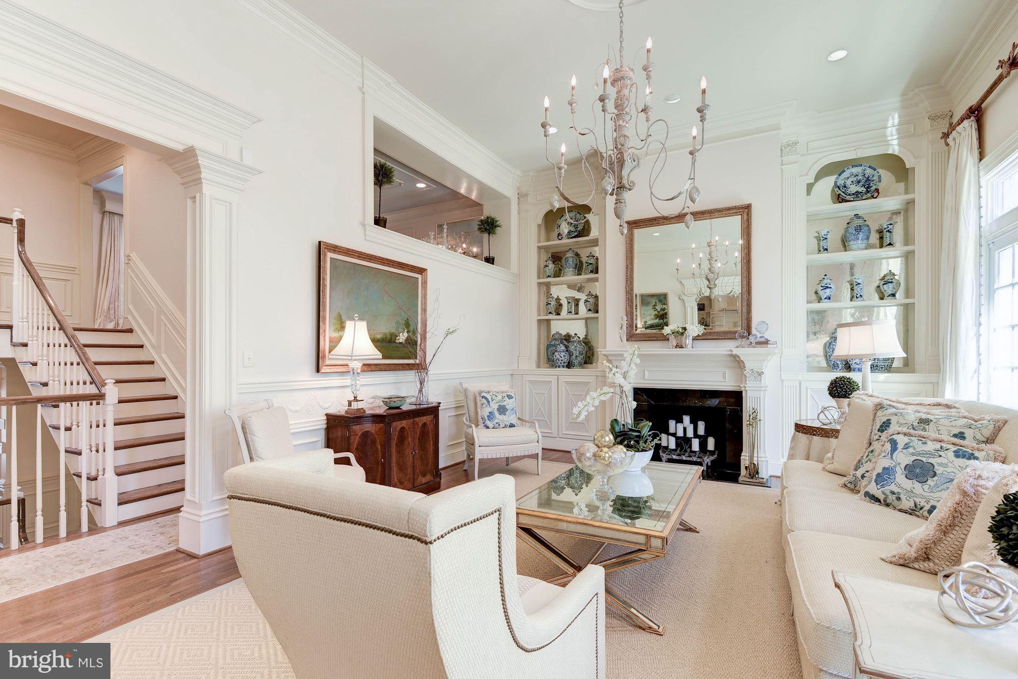 1328 Skipwith Road McLean, VA 22101 - Photo 5 of 30 Living Room