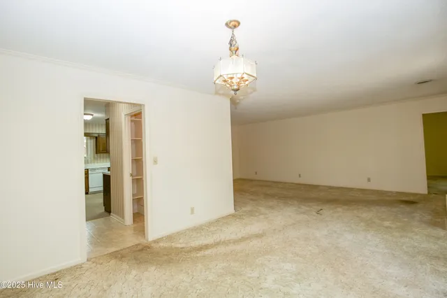 $300,000 | 414 Teakwood Lane, Southern Pines, NC 28387