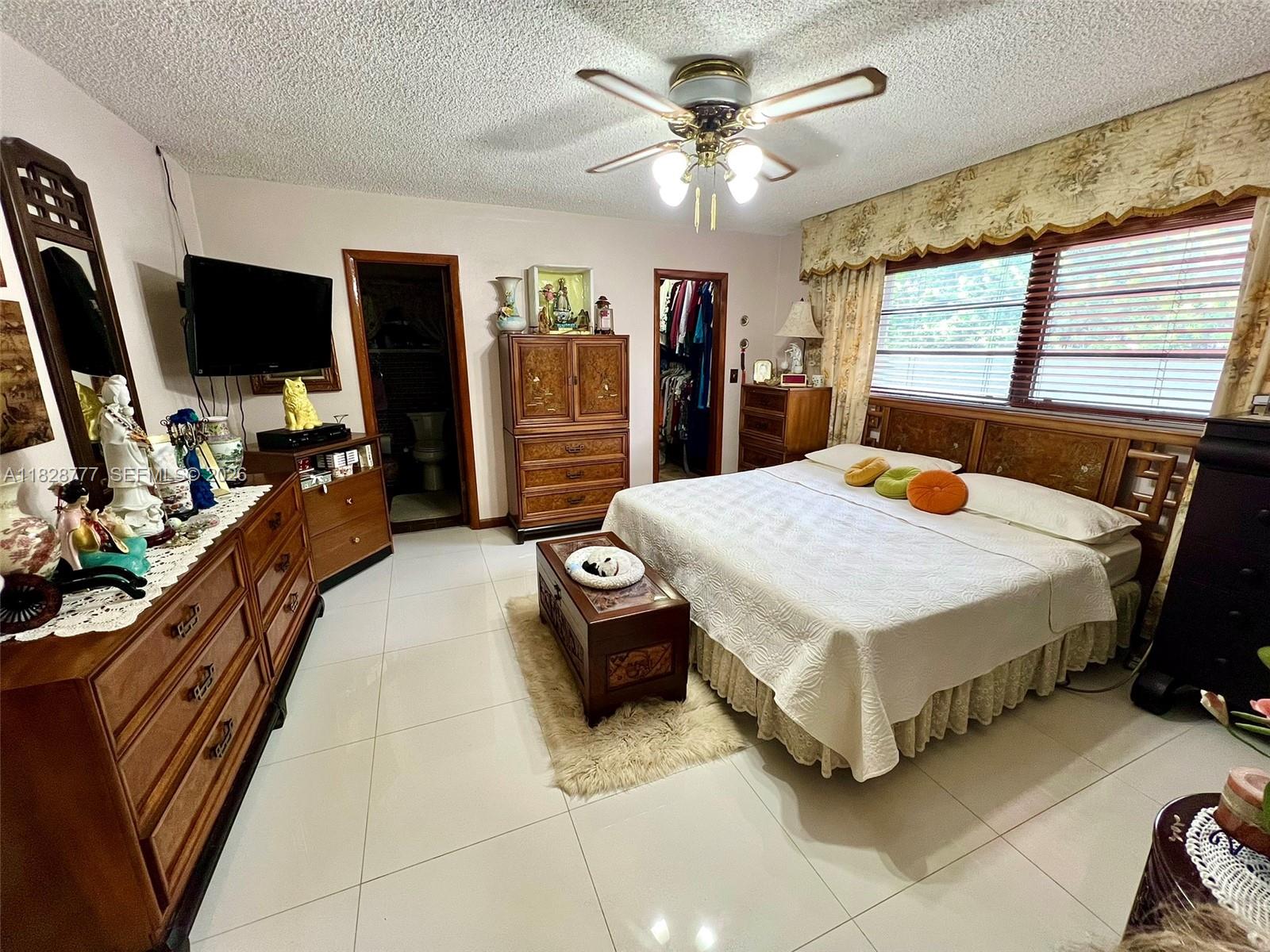 9601 Southwest 66th Street Miami, FL 33173 - Photo 19 of 61
