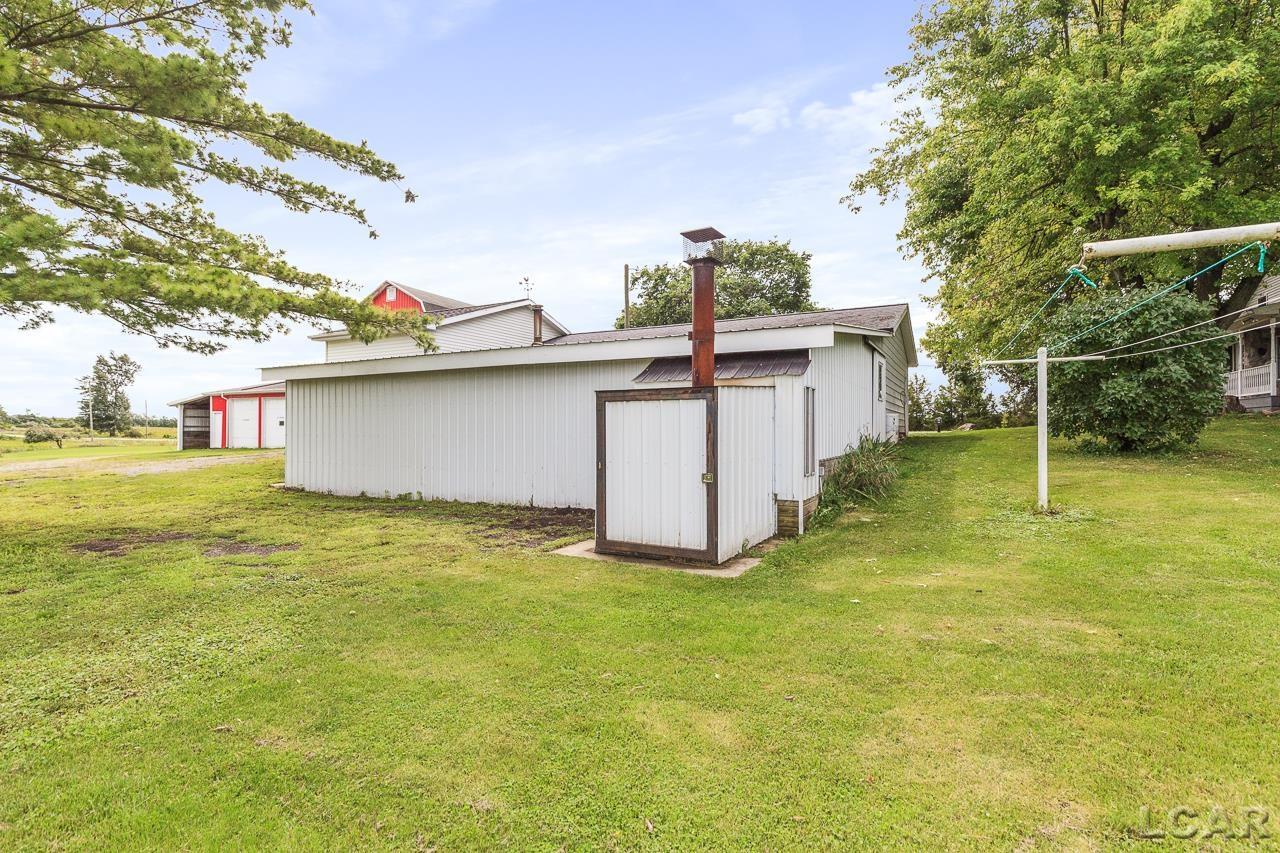 13986 Beecher Road Hudson, MI 49247 - Photo 34 of 66 50120133-33.JPG