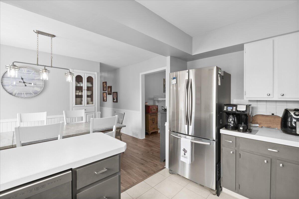 1407 Haverhill Road Muskegon, MI 49441 - Photo 10 of 30 10-DSC_9239