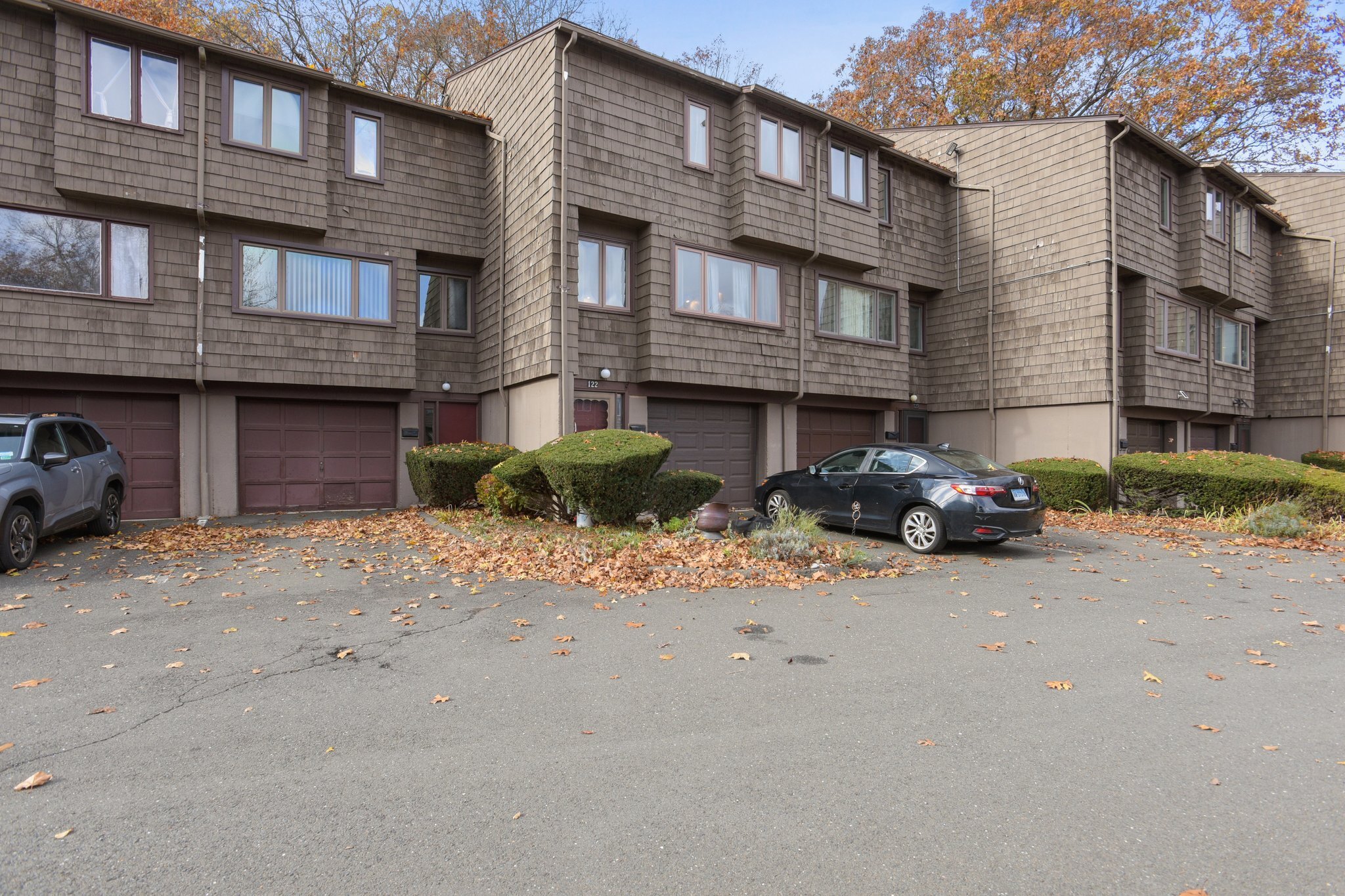122 Towne House Road, Unit 122 Hamden, CT 06514 - Photo 1 of 1 Gallery Image 1