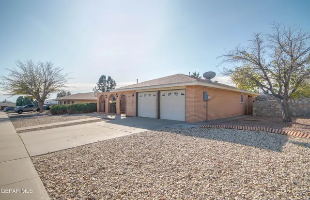 $250,770 | 4500 R J Lunn Court, El Paso, TX 79924