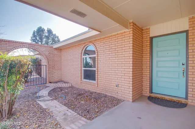 $250,770 | 4500 R J Lunn Court, El Paso, TX 79924