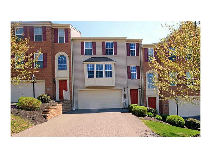 240 Maple Ridge Drive Canonsburg, PA 15317 - Photo 1 of 18 Exterior Front.