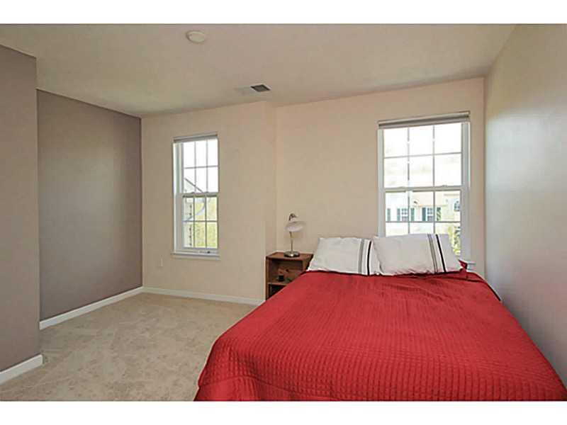 240 Maple Ridge Drive Canonsburg, PA 15317 - Photo 15 of 18 Bedroom.