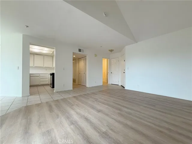 $3,000,000 | 5021 Waverider Circle, Huntington Beach, CA 92649