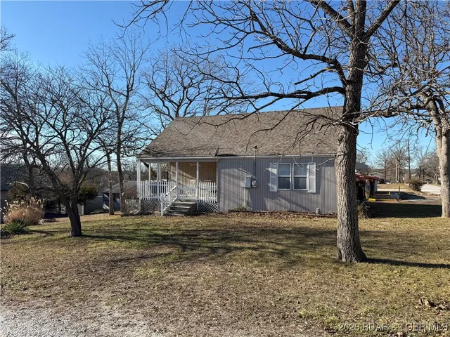 $295,000 | 23142 Salley Drive, Warsaw, MO 65355