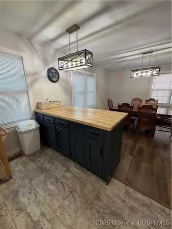 $275,000 | 23142 Salley Drive, Warsaw, MO 65355