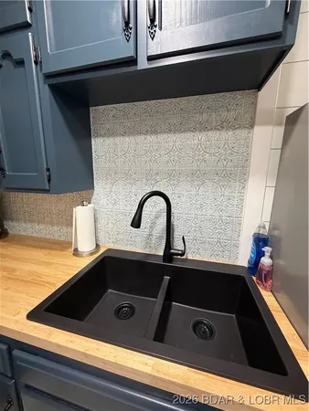 $275,000 | 23142 Salley Drive, Warsaw, MO 65355