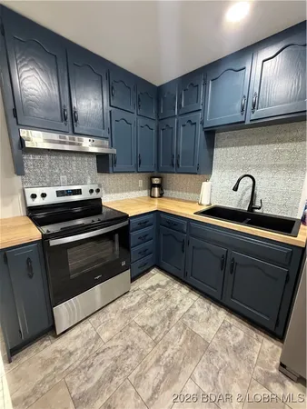 $275,000 | 23142 Salley Drive, Warsaw, MO 65355