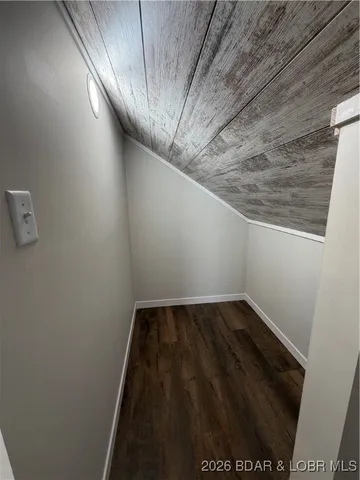 $295,000 | 23142 Salley Drive, Warsaw, MO 65355