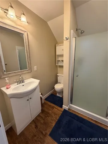 $295,000 | 23142 Salley Drive, Warsaw, MO 65355