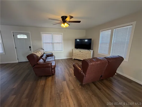 $275,000 | 23142 Salley Drive, Warsaw, MO 65355