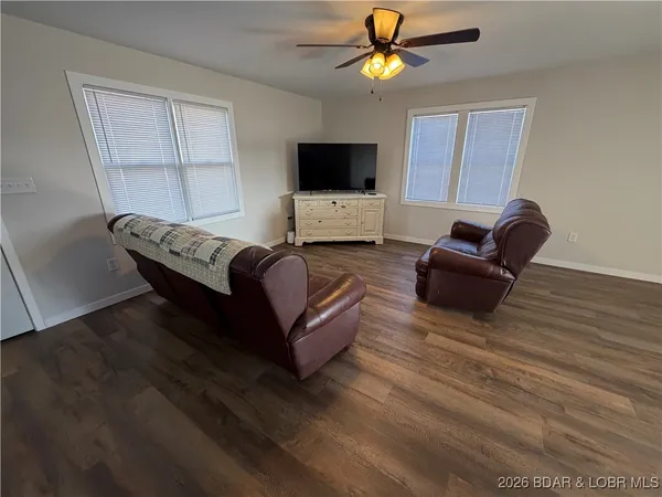 $275,000 | 23142 Salley Drive, Warsaw, MO 65355