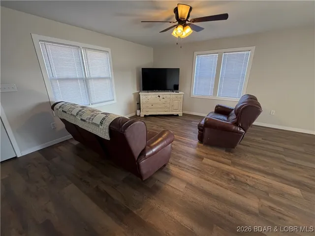 $295,000 | 23142 Salley Drive, Warsaw, MO 65355