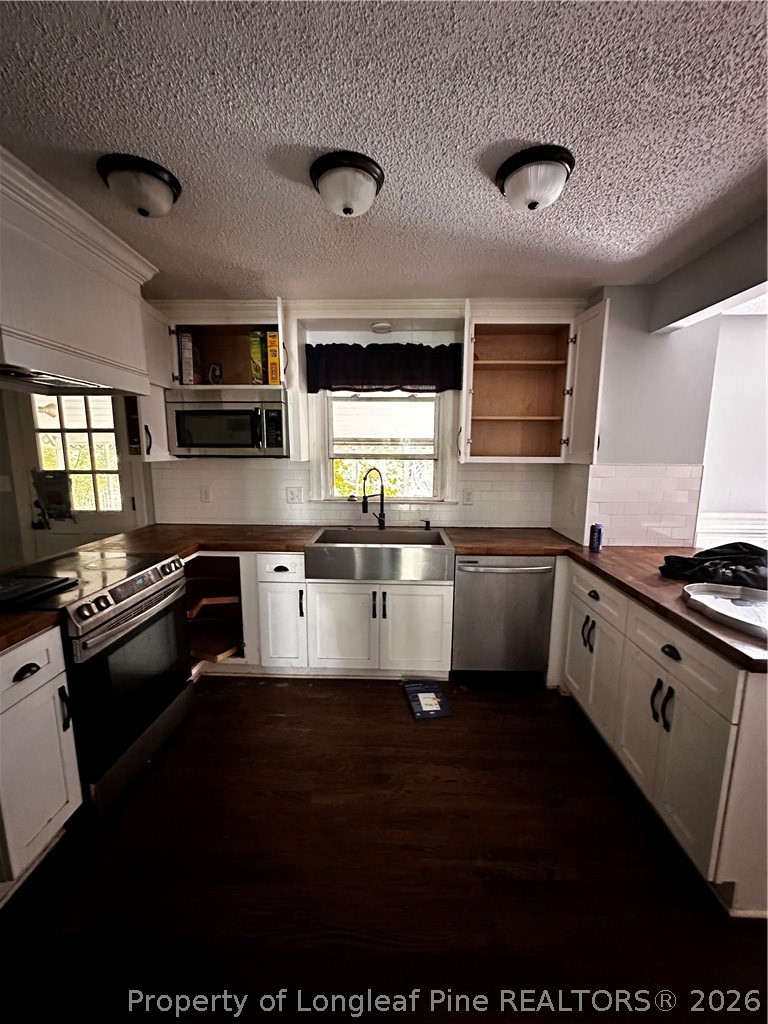 406 Dunmore Road Fayetteville, NC 28303 - Photo 4 of 16 Gallery Image 4